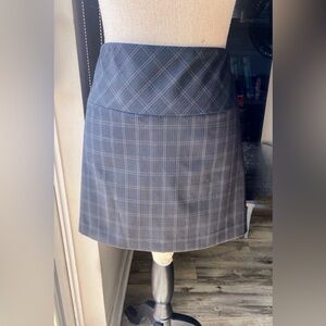 NWT Express Design Studio Mini Black - Sz 10